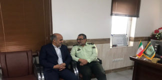 بازدید سرپرست فرمانداری اشکذر از ستاد فرماندهی نیروی انتظامی شهرستان